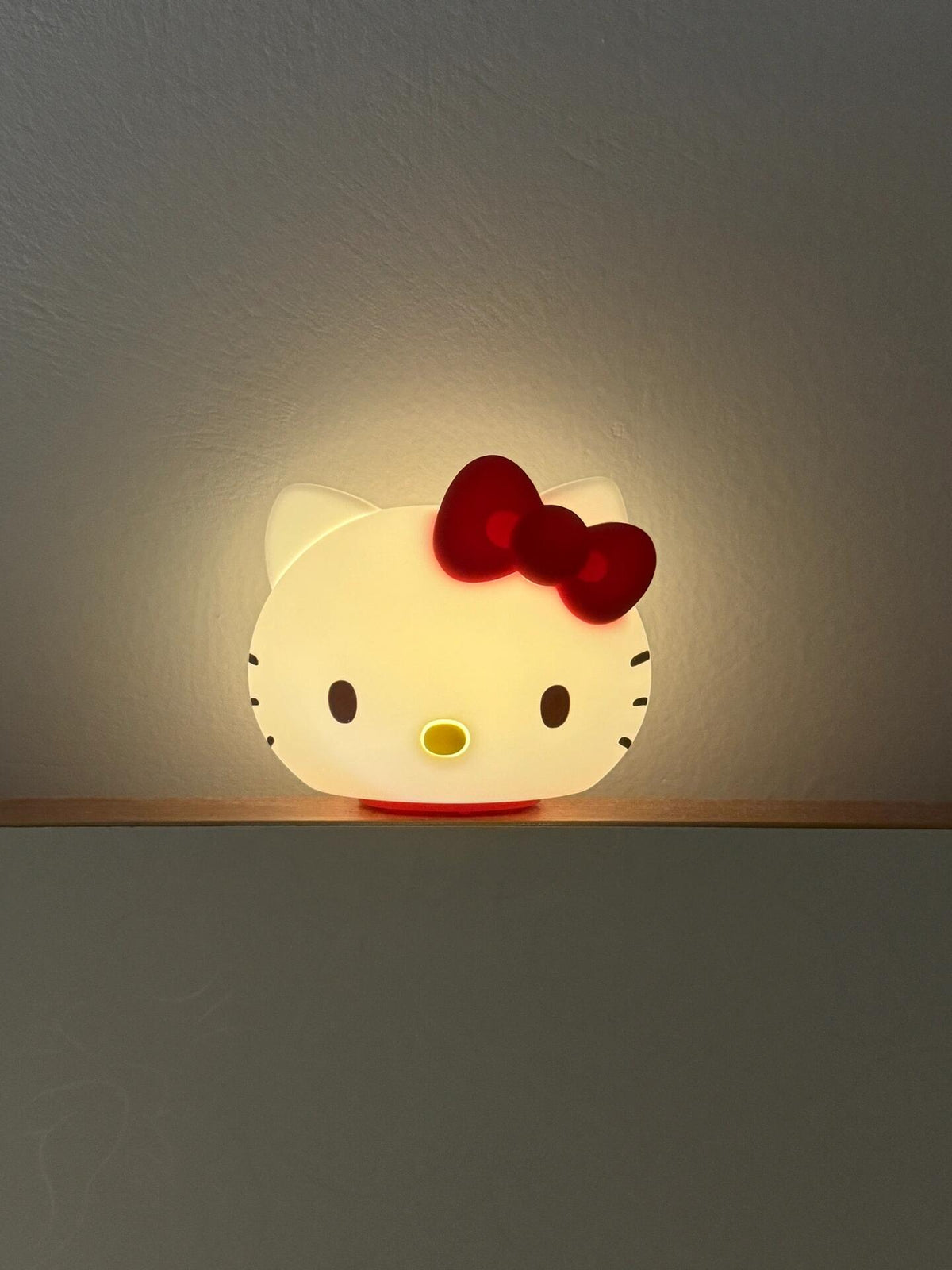 Mini Squishy Kitty Bedside Lamp