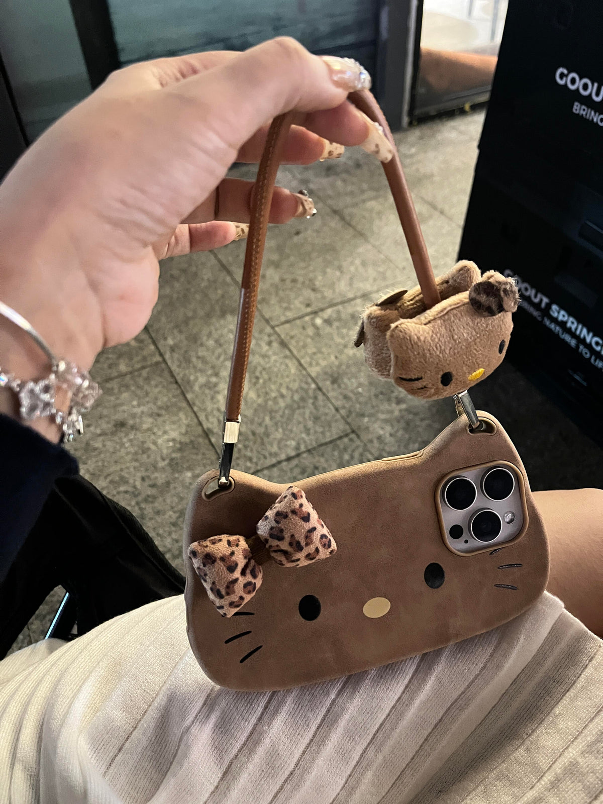 Kitty Purse-Style iPhone Case