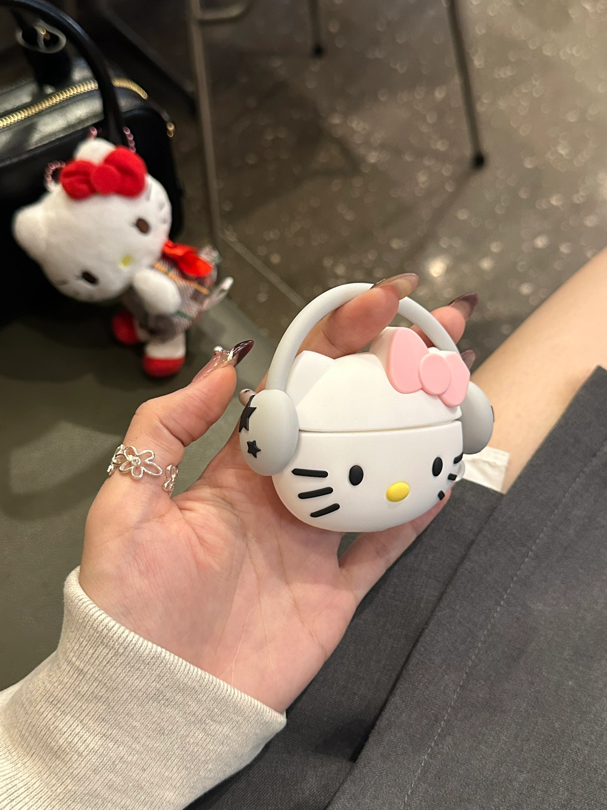 Headphones Character AirPods Case