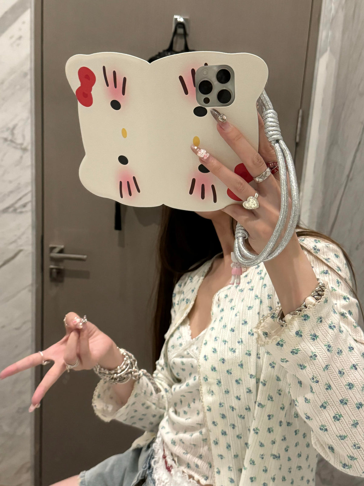 Foldable Kitty iPhone Case with Handles