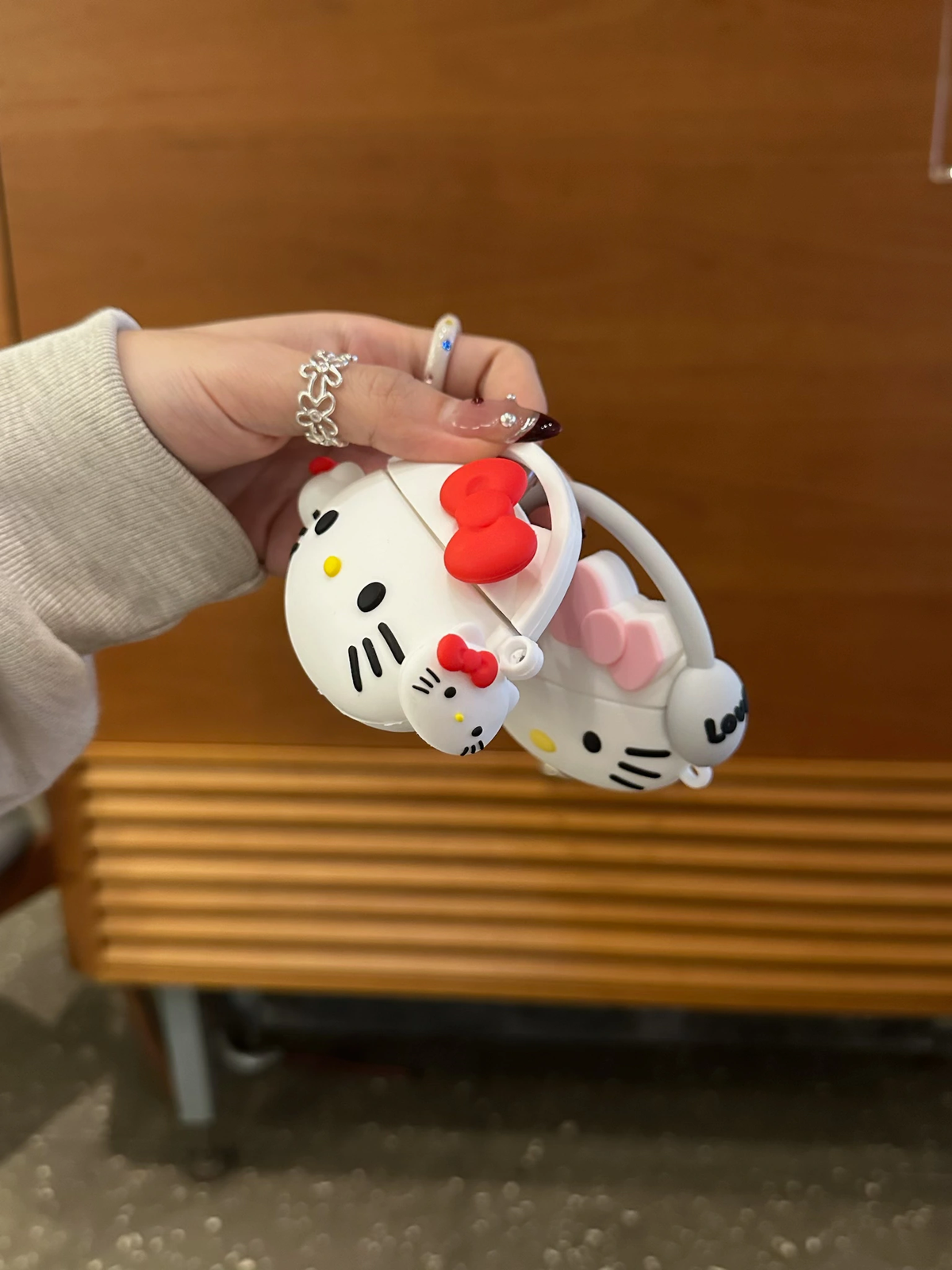Headphones Character AirPods Case